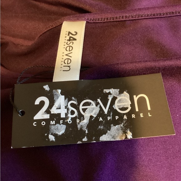 NWT 24seven Comfort Apparel Long Sleeve Fit and Flare Maternity Midi Dress - Picture 3 of 9